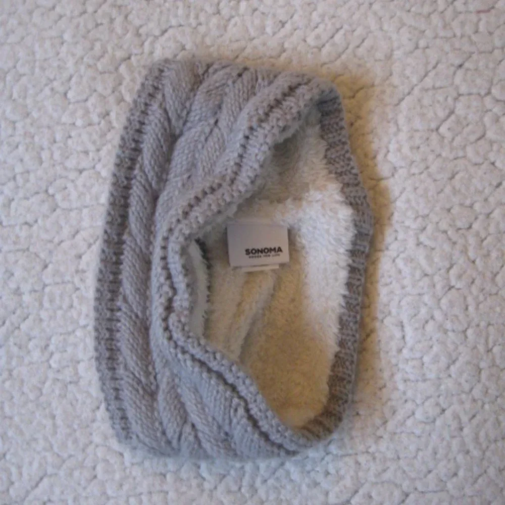 Sonoma Gray Cable Knit Headband with Faux Fur Lining